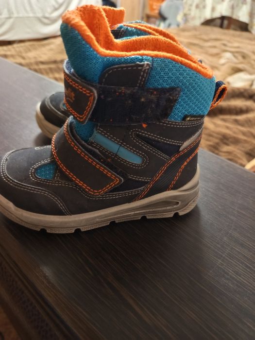 Продам дитяче еко взуття в хорошому стані