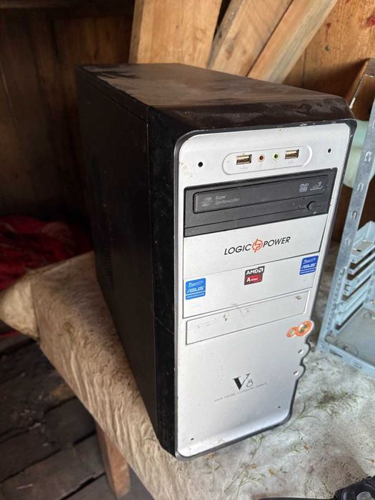 Корпус пк системного блока комп'ютера