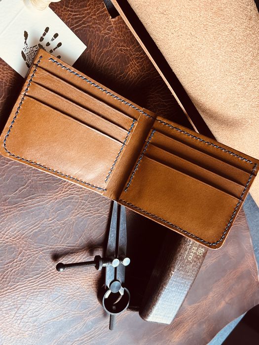 Ręcznie wykonany portfel skórzany bifold