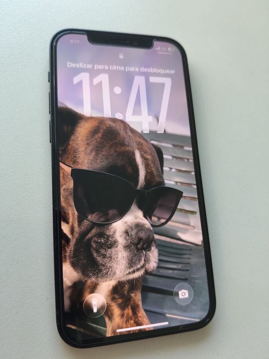 Iphone 12 com 64 g