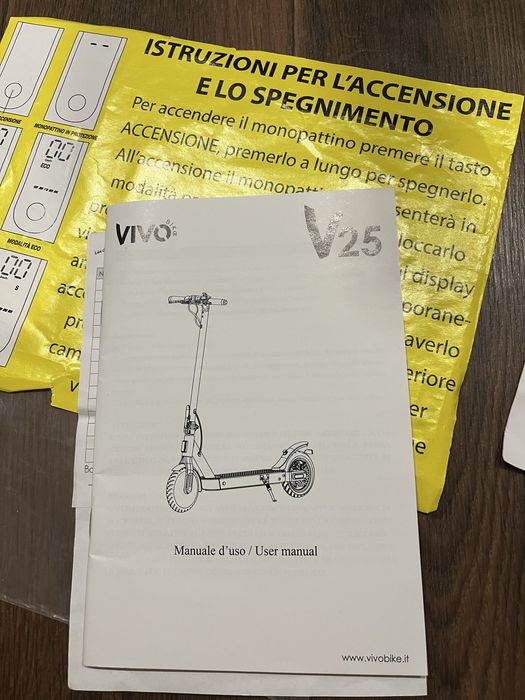 Продам  електросамокат VIVO