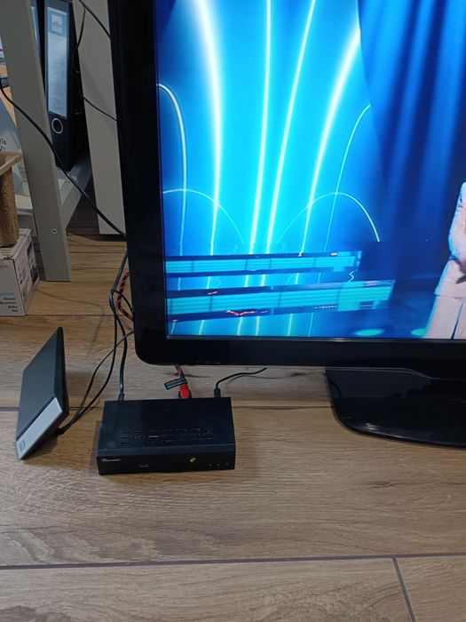 Dekoder do tv Sky master  z pilotem