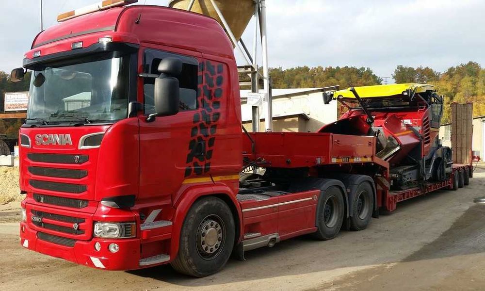 трал низькорамний/ площадка - перевезення  с\г техніки та негабариту