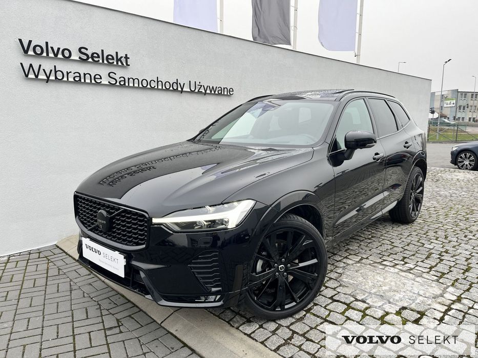 Volvo XC 60 Volvo XC60 2.0 B5 B ( 250 + 14 KM ) AWD aut. Ultra Black Edition