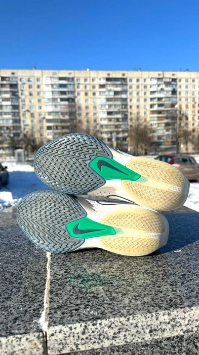 Nike G.T. Cut 3  [US 8|26 cm]