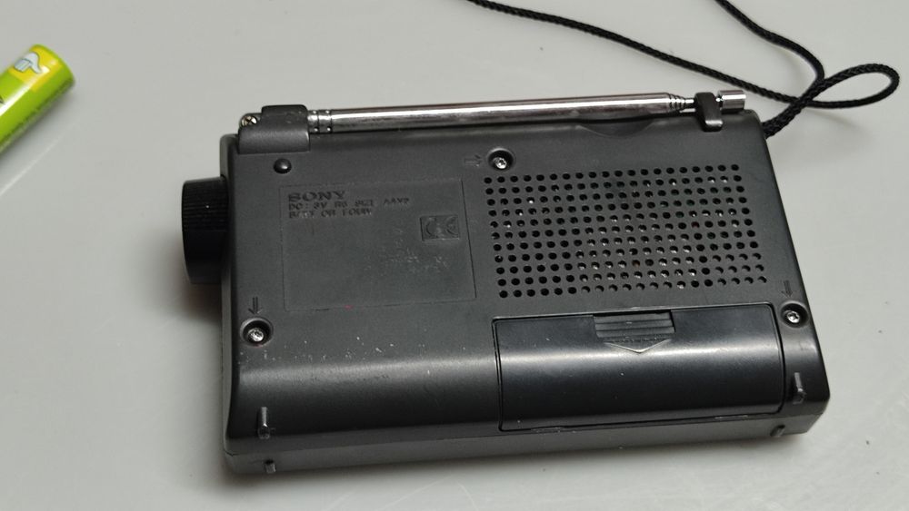 Sony ICF-M260 rádio de bolso transistor
