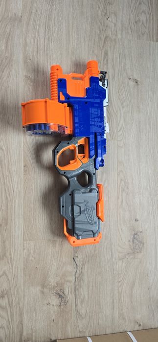 Nerf N-Strike Elite HyperFire.