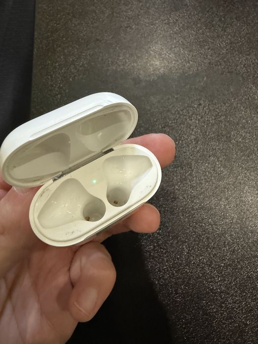 Apple Airpods 2