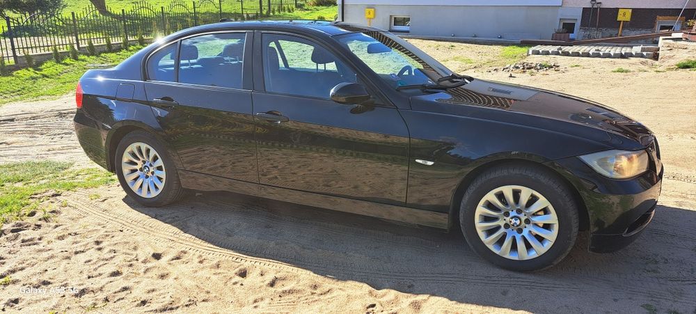 bmw e90 320i  2005r.