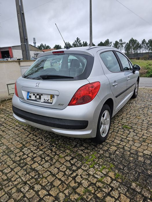 Peugeot 207 1.4i