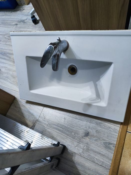 zlewozmywak z baterią