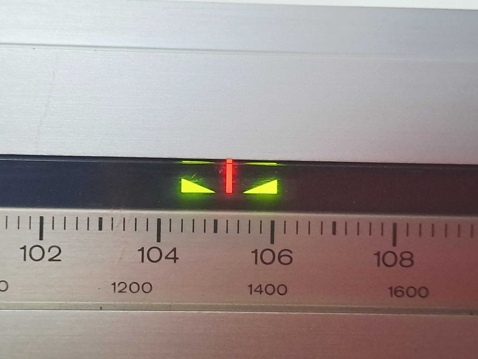 Tuner Hitachi FT-3400