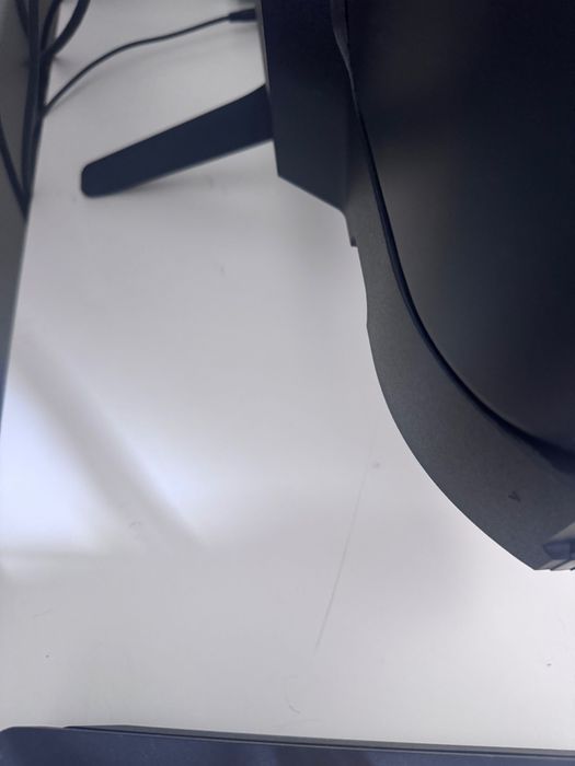 Móvel TV / Aparador Branco 240 cm – 200€ Negociáveis