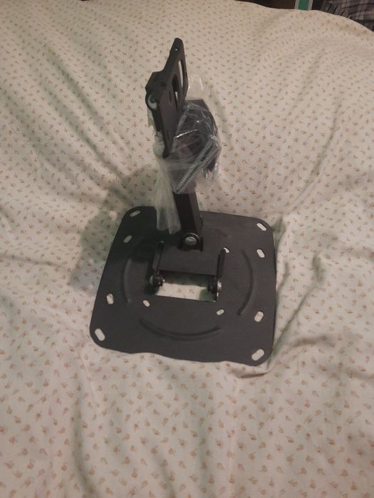 Крепление для телевизора