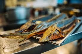 Pstrąg wędzony, ryby wędzone