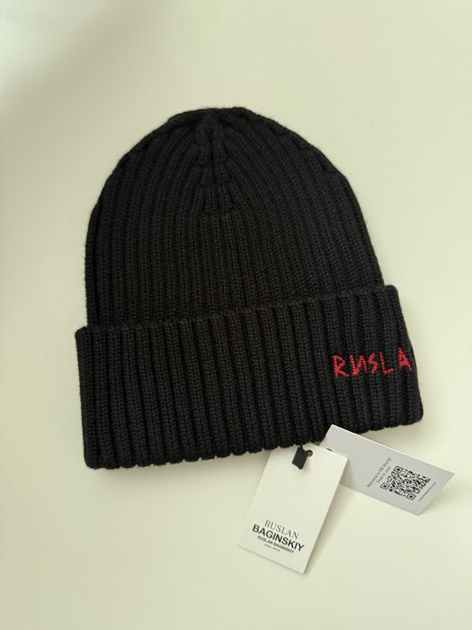 Чорна шапка від ruslan baginskiy, нова. Руслан Багінський Шапка