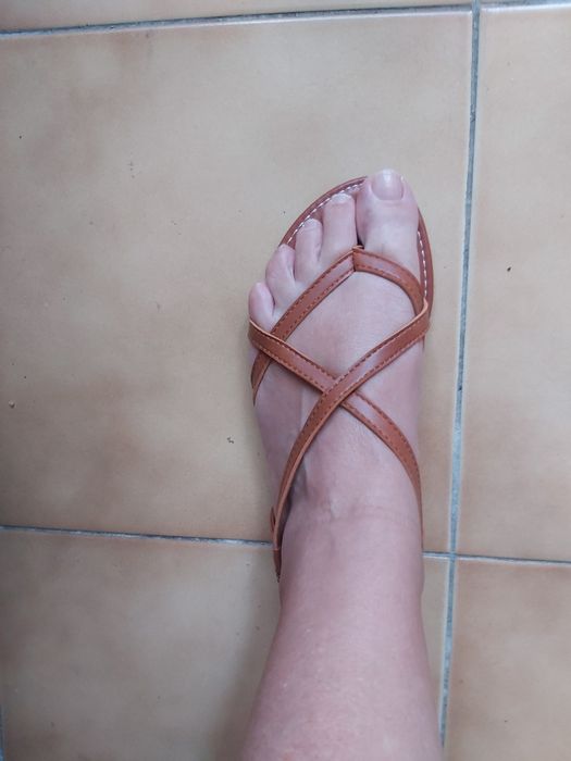 Sandálias rasas novas castanhas 37/38