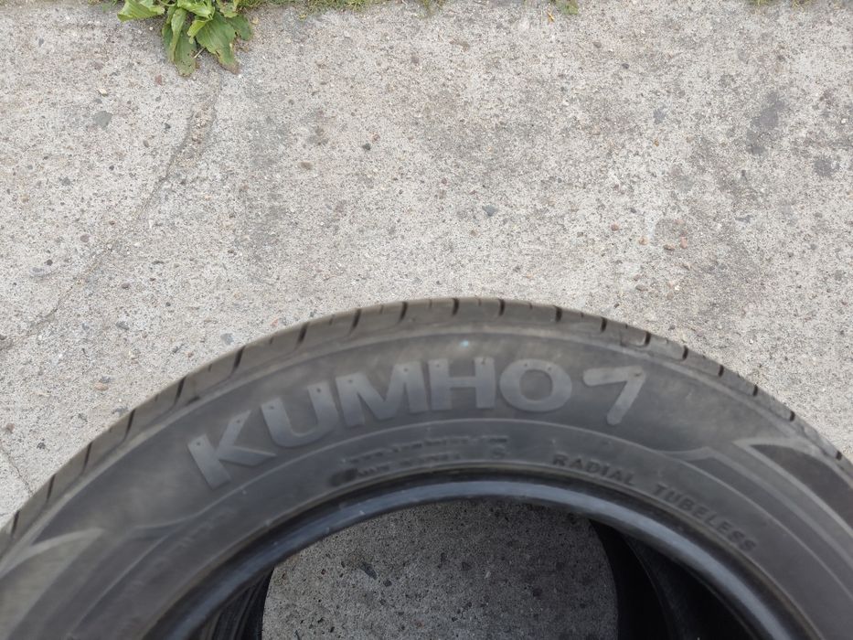 Kumho ecowing es01