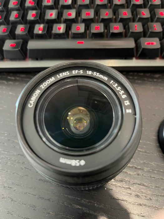 Lente Canon EF-S 18-55mm f/3.5-5.6 IS II