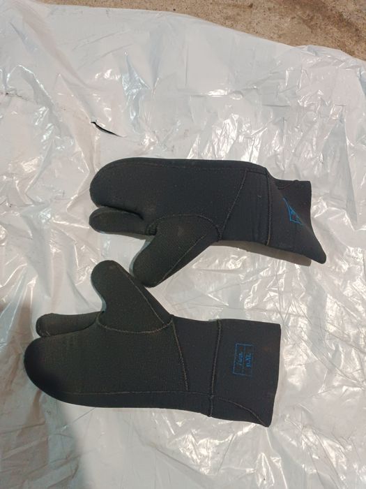 Подводные перчатки 7мм