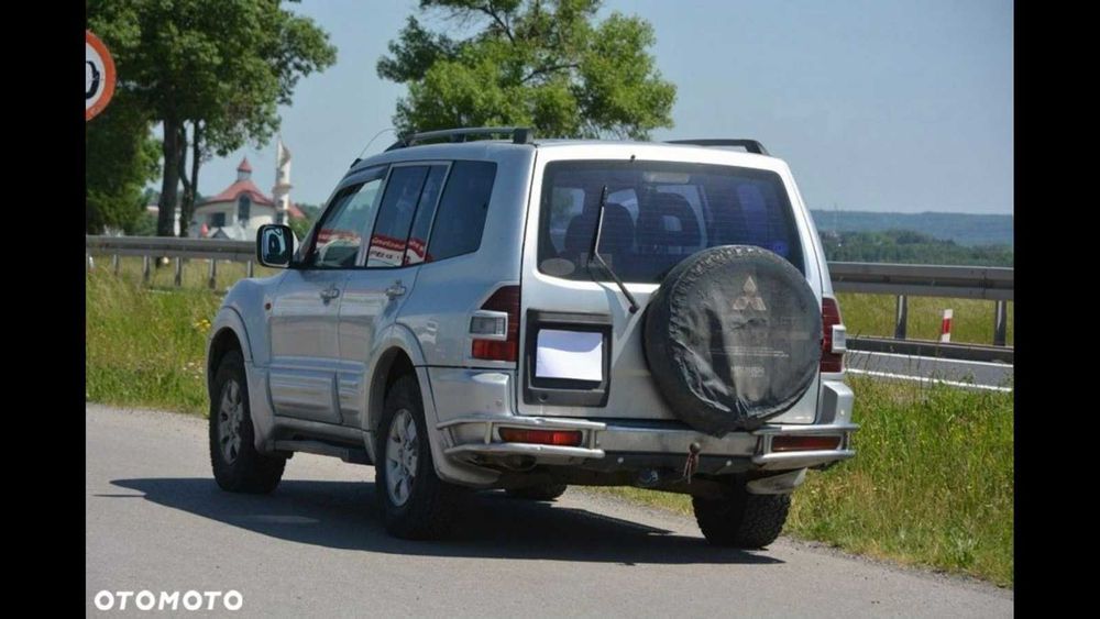 Кузов, кузовние детали для Mitsubishi Pajero Wagon III