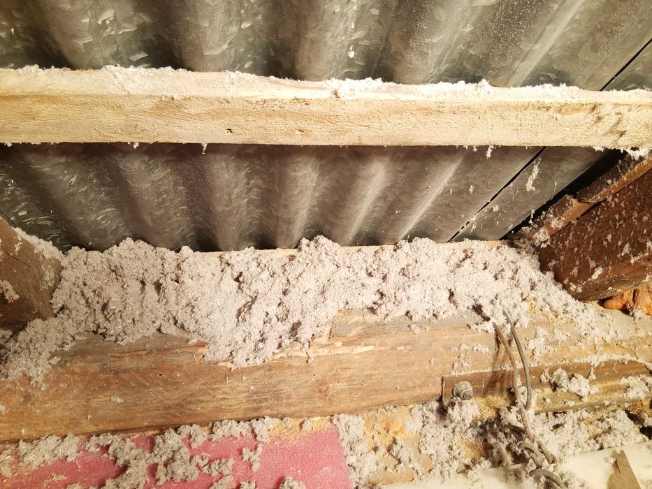 Ocieplenia poddaszy celulozą