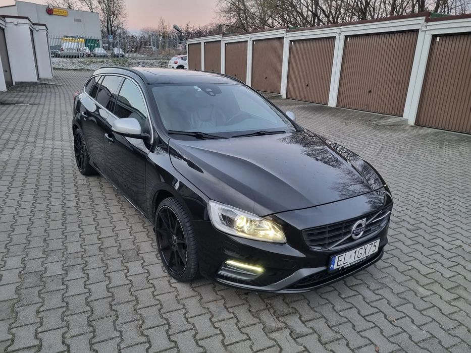 Volvo V60 Piękne VOLVO V60 D4 R design