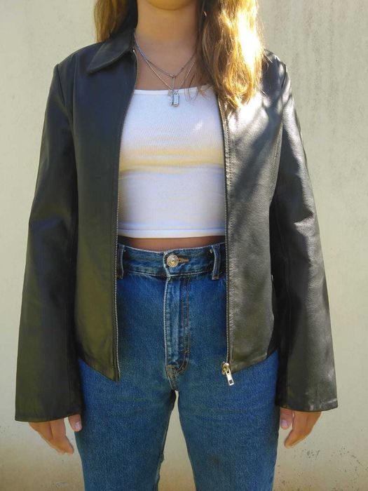 Casaco Preto de Couro Genuíno tam.M