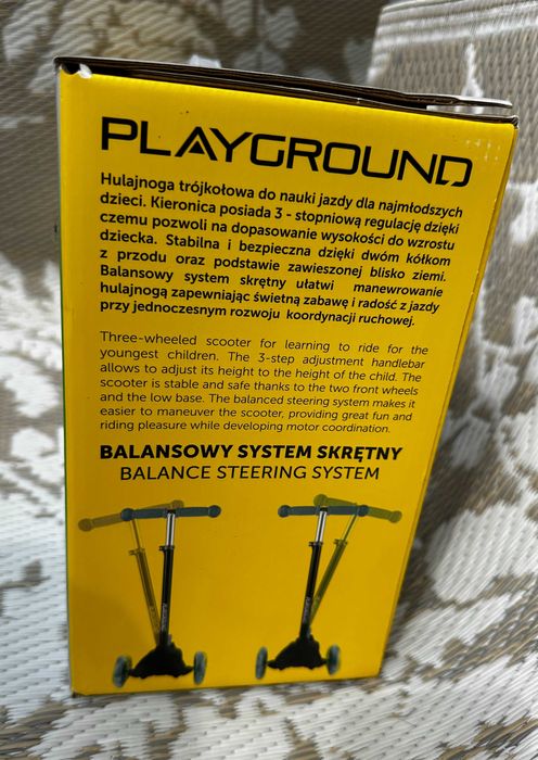 Playground Hulajnoga turkusowa ze światełkami LED
