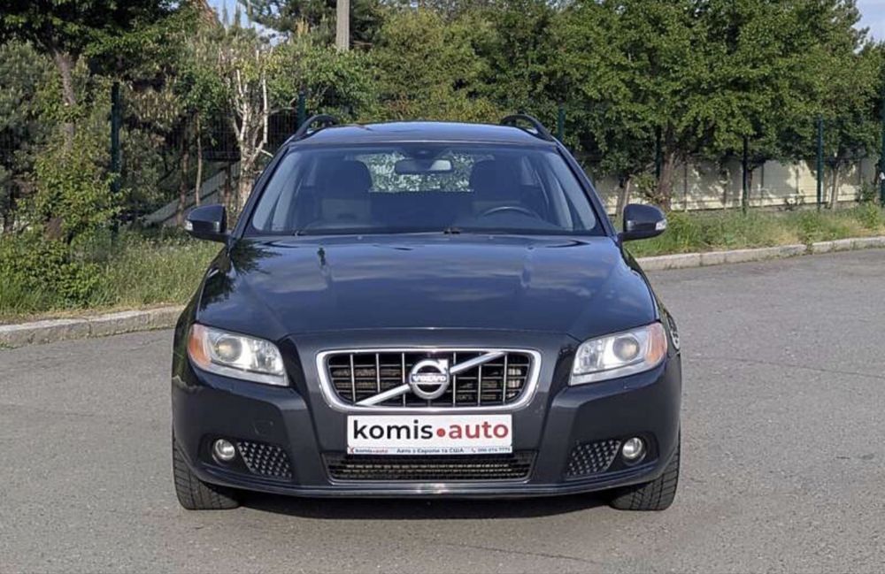 Volvo V70 2011 VIN YV1BW5250B1207811 фото оголошення 2 з 8