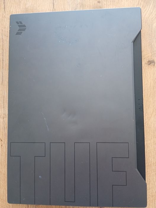 Laptop uszkodzony