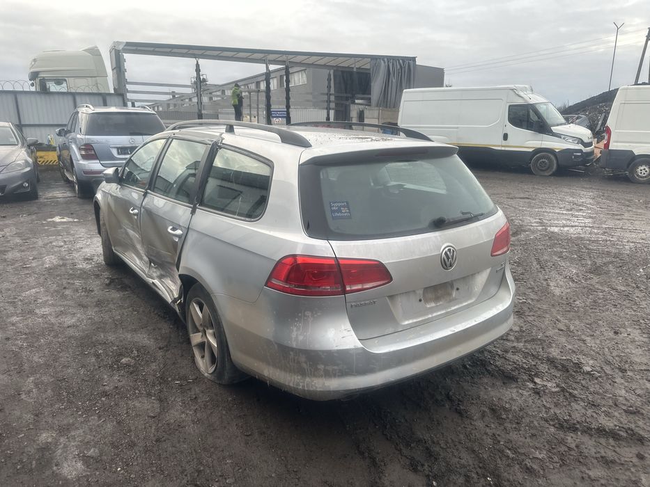 Volkswagen Passat silnik 1,6 TDI 2011r,Anglik z kluczykami