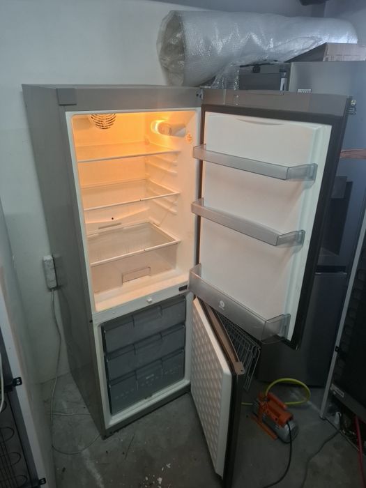 Frigorífico combinado balay inox a um preço acessível