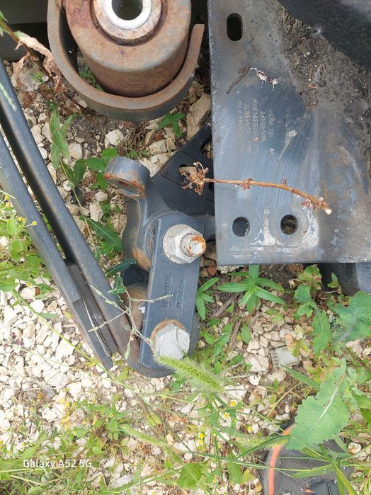 Renault Premium resor przód