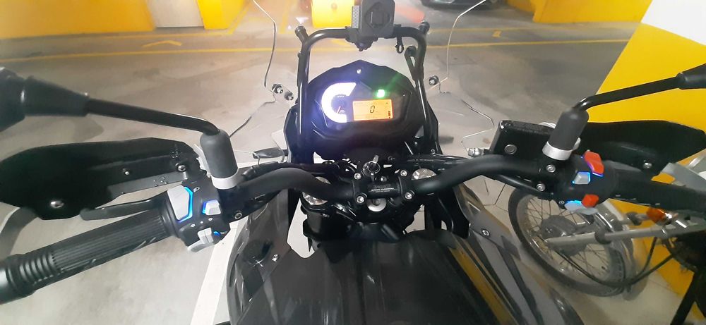 Mota Benelli TRK 502 X