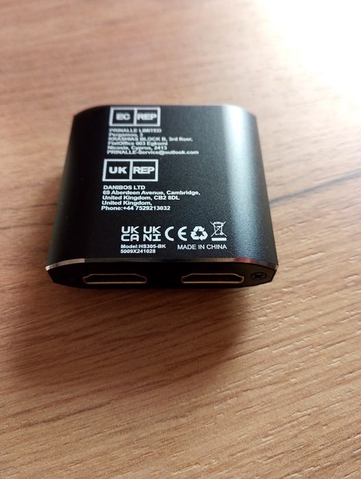 Rozdzielacz PC nowy HDMI dwa monitory