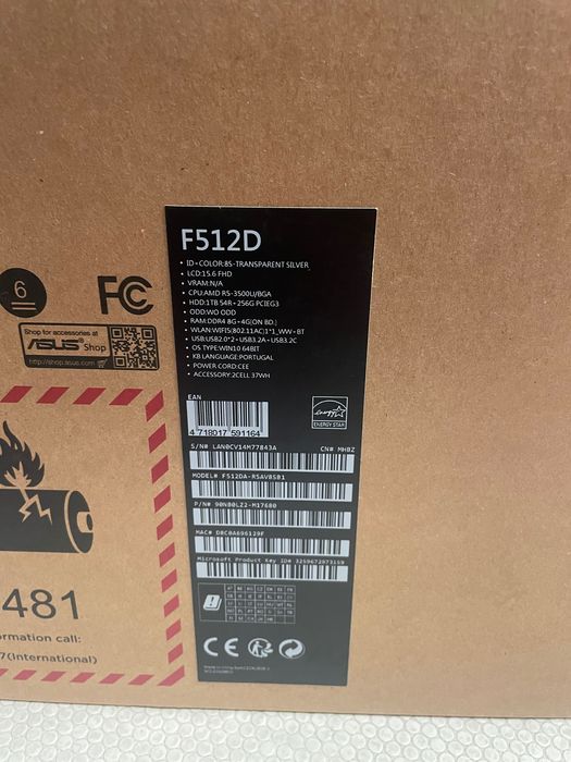 Portátil Asus F512D