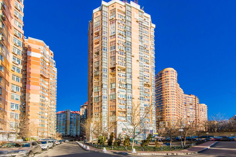 2к квартира на Печерську, Коновальця, 32в, центр