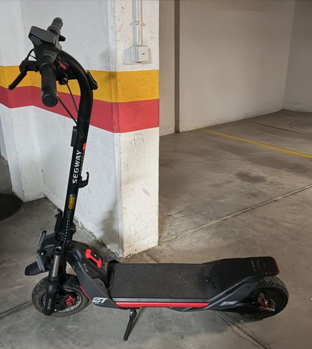 Trotinete Segway zt3