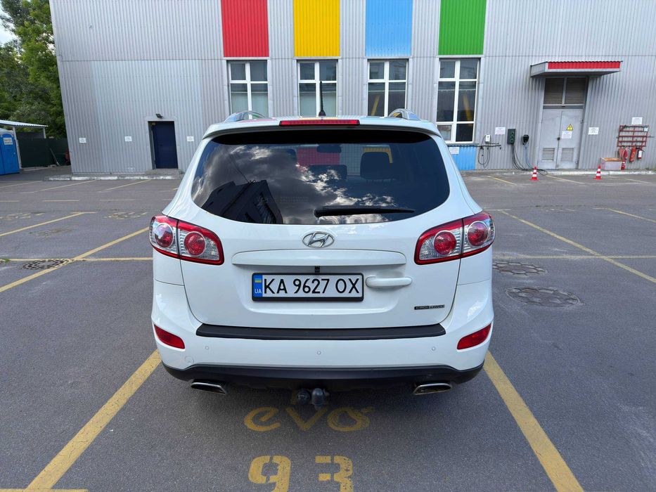 Hyundai Santa FE 2010 автомат. дизель. повний привід.