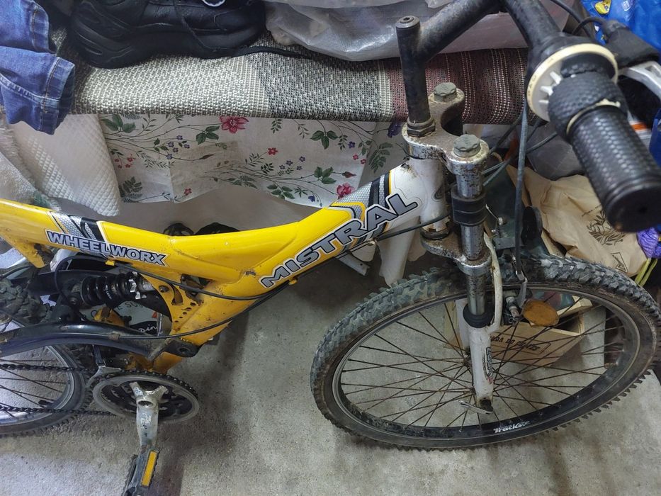 Lote de 2 Bicicletas Wheelworx (Strong e Mistral) – Para Projeto/Restauro