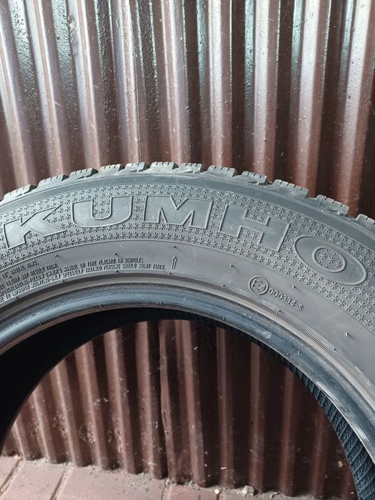 Opony zimowe firmy KUMHO