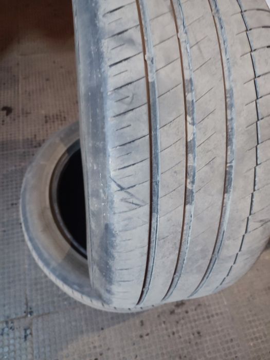 Різно широка резина на BMW X5 ,R19