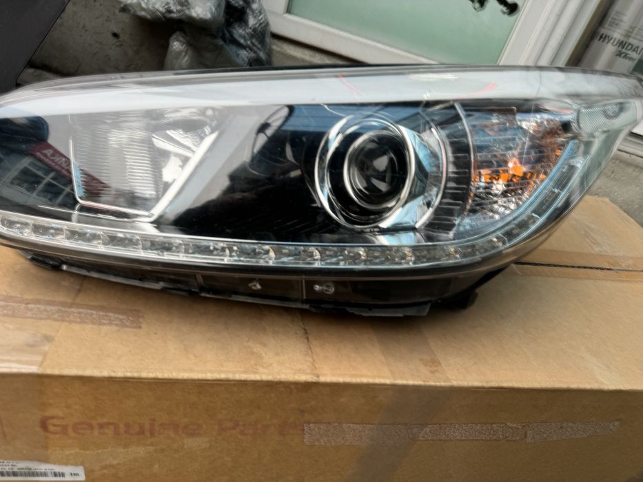 Фара ліва 92101A2260