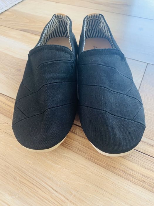 Tenisówki czarne Aldo rozmiar 42 stan bardzo dobry cena do negocjacji