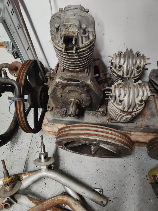 Części sprężarki WAN AW S1P135 Gdynia koło pasowe tłoki cylindry wał