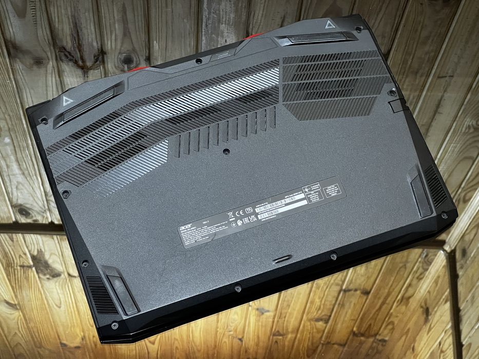 Acer Nitro 5, RTX2060, 144hz, I9 9980hk