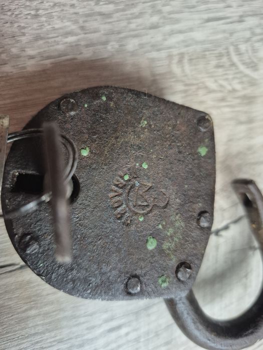 Навесной замок, в коллекцию.