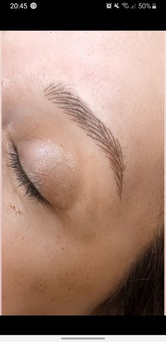 Micropigmentação labial, sobrancelhas, contorno dos olhos.