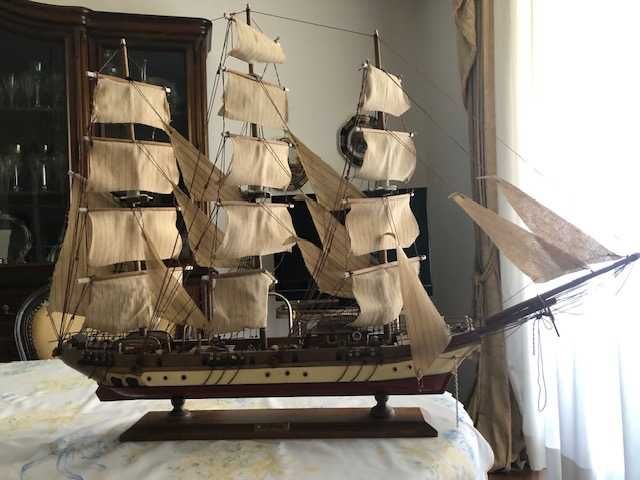 Maravilhosa Caravela CLIPPER sec. XIX, peça decorativa feita à mão